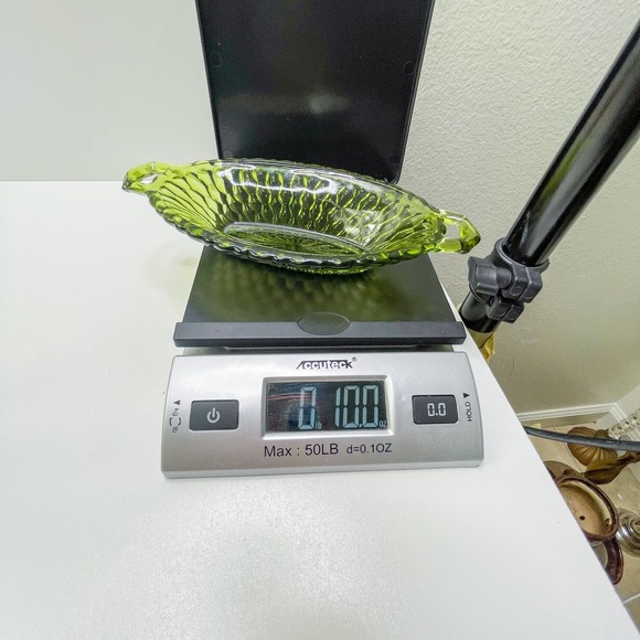 1970’S INDIANA GLASS HONEYCOMB OLIVE GREEN PICKLE DISH - Picture 10 of 10